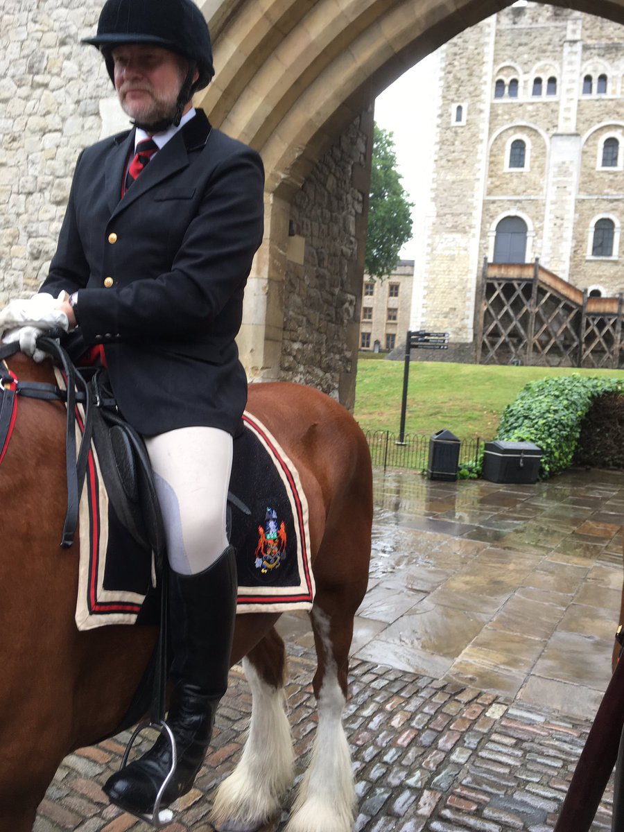 CompanyDofe's tweet photo. Lovely evening at the Coopers’ installation service. Beautiful service at a special church @ChapelRoyalHCP and then dinner by the side of the @TowerOfLondon and Tower bridge. Met Ajax the new Livery mascot 👌 and lots of nice people @CoopersCompany @cooperscoborn #LasB https://t.co/Ice5UDRWRJ
