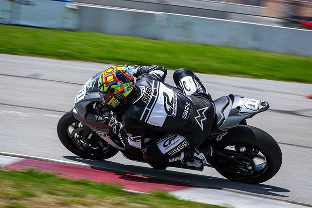 caliphotography's tweet photo. I won’t be suiting up with the @trackdaz crew tomorrow, but I’ll be out there slangin photos! See y’all out there 🤙🏽🤙🏽 ———————————
#motorcycles #bikersunite #sportbikeaddicts #sportbikelife #bikeswithoutlimits #bikertube  #trackdayjunkies #riderzunite #a… https://t.co/Irdb9dTQFr https://t.co/bdkOFFyqAP