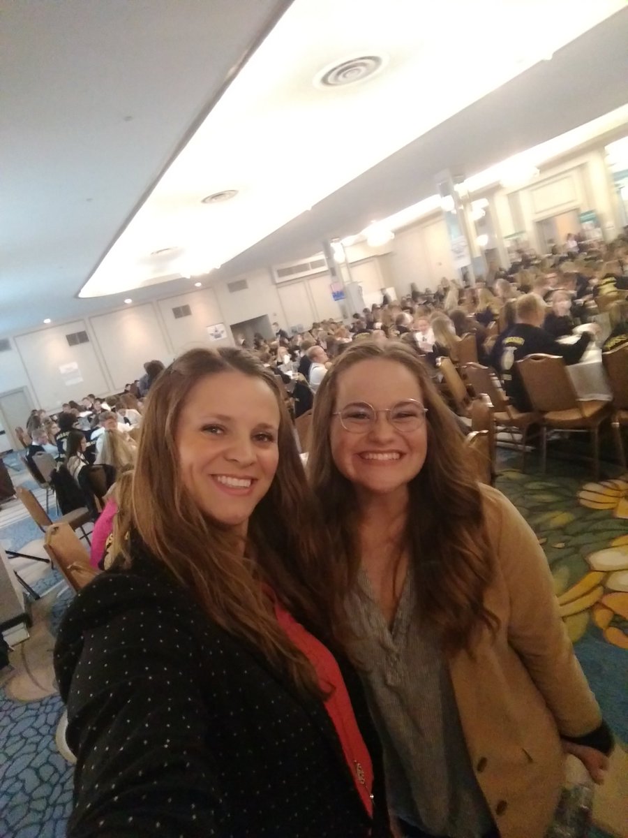 FlinnDVM1's tweet photo. @MerckAH @NationalFFA @pipermerritt https://t.co/IO9ydXsuNK