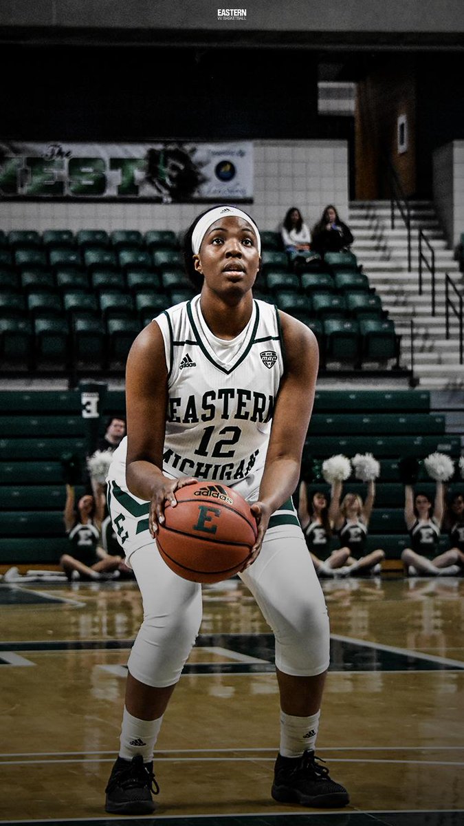 EMUWBB's tweet photo. 🎤 ➕🏀 ➕💪🏾 ➡️ Ja'Bria Knight (@_jknight_12) can do it all 😏

#EMUEagles | #familE | #WallpaperWednesday https://t.co/zznJqor9O0