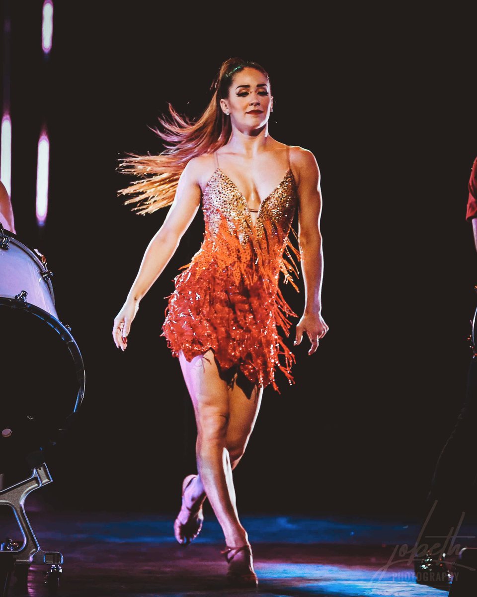 Walking into these last four shows like.... ••AKRON, OH••NEW YORK,NY ••PHILADELPHIA, PA••READING, PA••
Come see the show 💥

#derekhoughlive #dance #tourlife