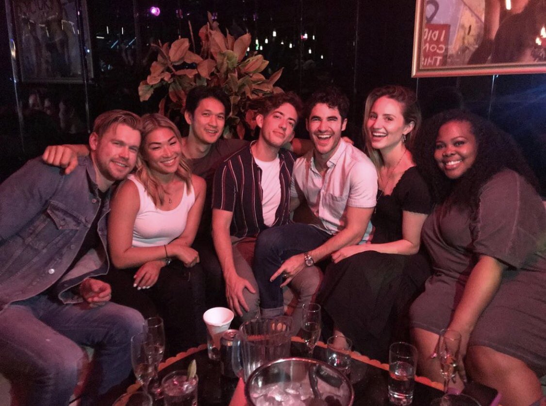 blainederson25's tweet photo. We had a high school reunion and an ex-boy band member and a Yale grad doubled as my chair 🛋 https://t.co/iCgYGvuK99