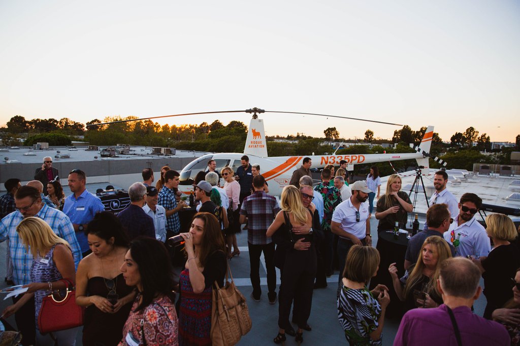 rogue_aviation's tweet image. Last year, we were on a #helipad! This year's #OCAviationMixer will be held in the fabulous #ACIJet lounge at @johnwayneair. Join us June 28 from 5-7PM… RSVP for free now at the link below!

eventbrite.com/e/2019-oc-avia…