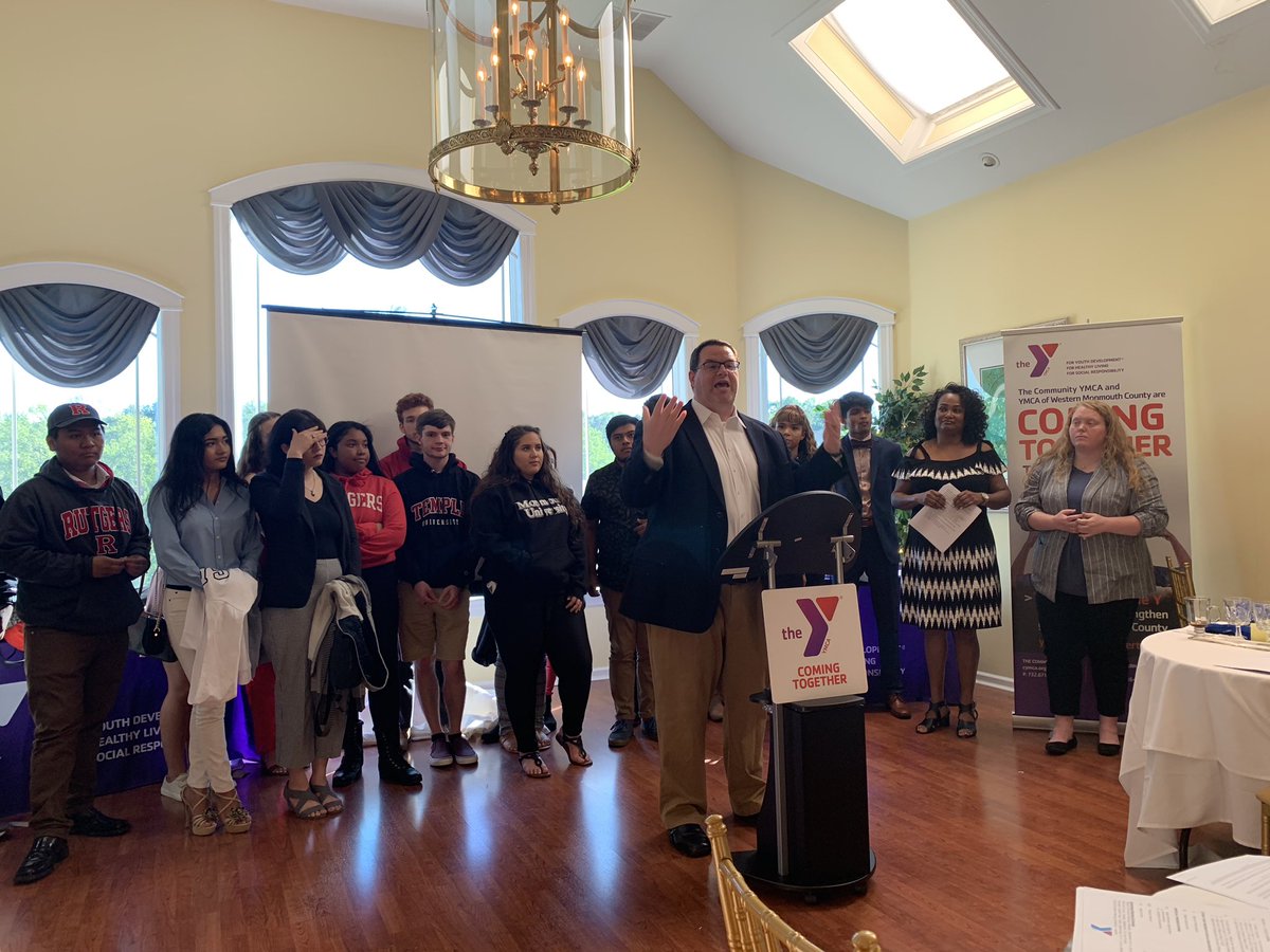 yjerseyshore's tweet photo. Thank YOU YMCA board members & special guests including @jgrunin @JLGrunin, @KevMcC78, @MrsJennJoseph @_NeptuneHS & #YAchievers graduating seniors for coming together & sharing a mission to help children realize their potential! #BeCauseY #YCollegeReady https://t.co/PFiDYORIiB