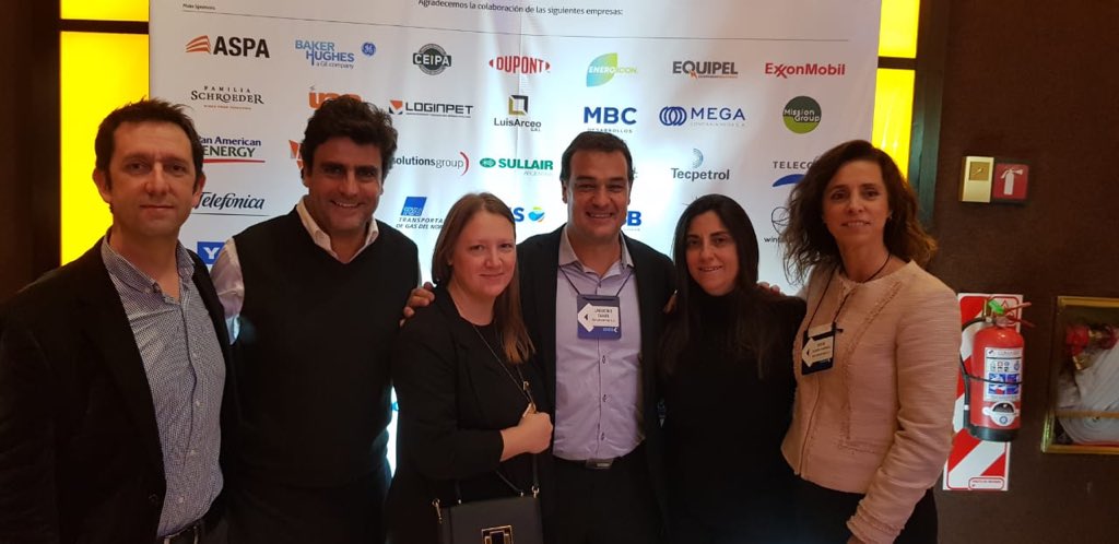 Clau_Boeri's tweet photo. Gran día en #PrecoloquiodeIdea en #VacaMuerta con el equipo de SAP Argentina, acompañando a los clientes de la industria de Energía y Servicios por una Argentina competitiva a nivel mundial. https://t.co/swE7atuCHm