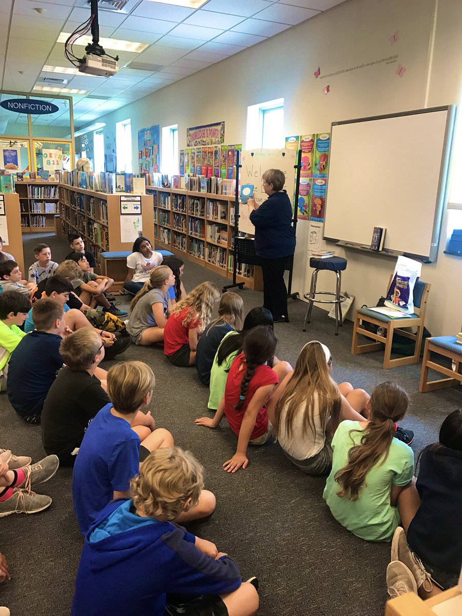 UESLibrary's tweet image. Thank you @NHSlibrary for visiting our school to talk about the Summer Quest reading program and all of the resources available at your library! ☀️📚