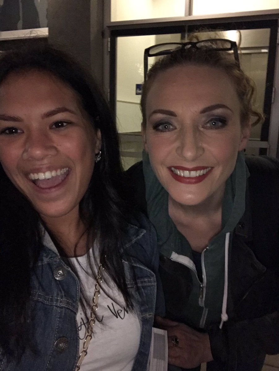 jamillahuijer's tweet photo. Living my dream💚 dankjewel lieve Willemijn @WVerkaik 😘 https://t.co/7NQ6eHmVc8
