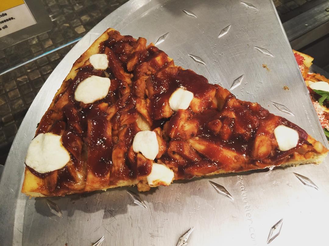 DelfiorePizza's tweet photo. Our BBQ #pizza is so good, it's enough to make any #grillmaster's mouth water. We've got a slice with your name on it! #DelfiorePizza https://t.co/cF1mGFjTCc https://t.co/xWuzfKq5sV