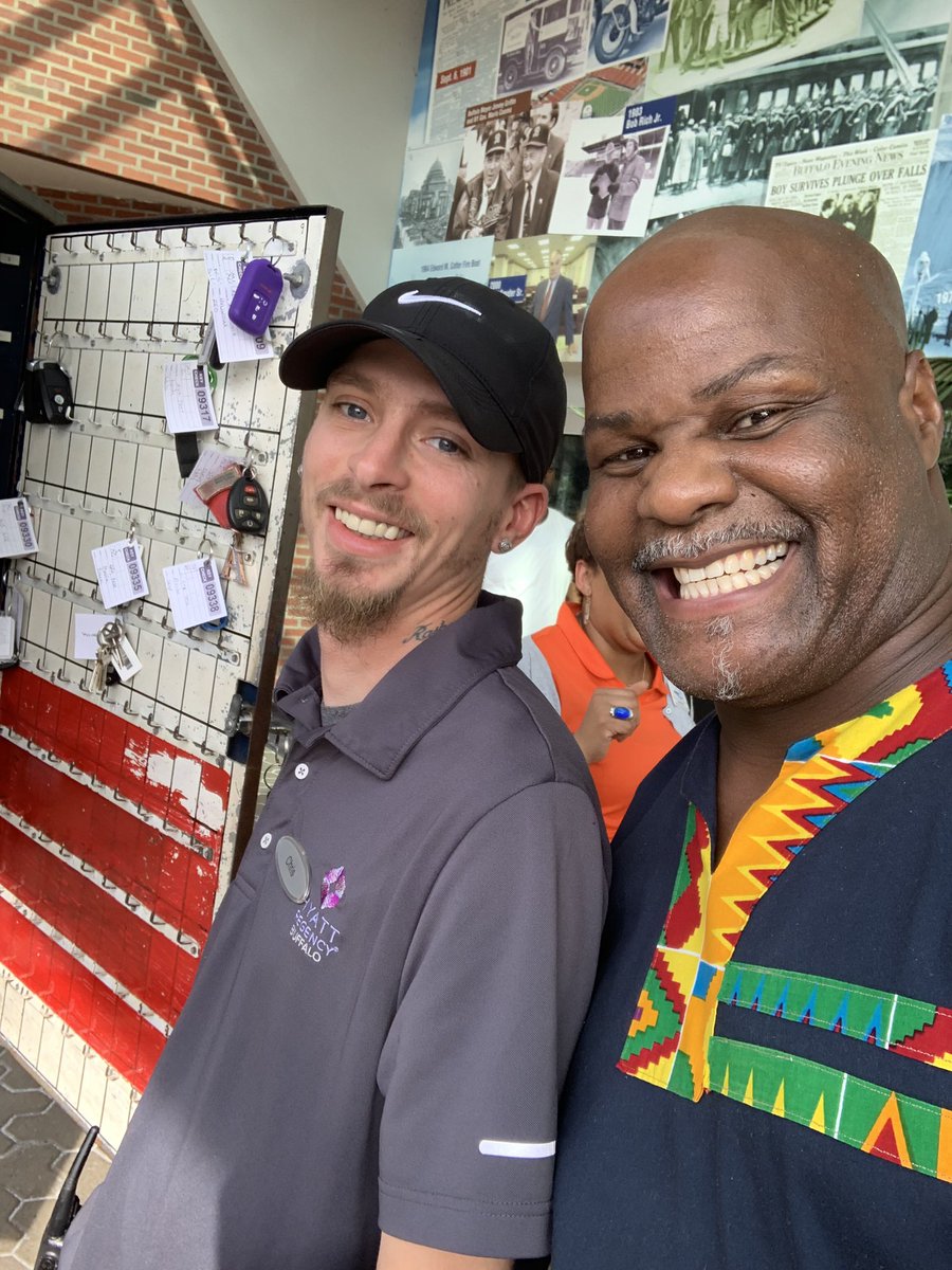 themojaevans's tweet photo. Iโm here in Buffalo, NY checking out hotels and meeting spots. Thanks to Hyatt Regency Buffalo for being a great host. Need a meeting planner? Inbox me.
#HyattRegencyBuffalo #DiscoverHRB2019 #MeetInBuf #BuffaloNY #BuffaloRocks #VisitBuffaloNiagara #HyattRocks #MeetingPlanner https://t.co/5PDIHMQfvN
