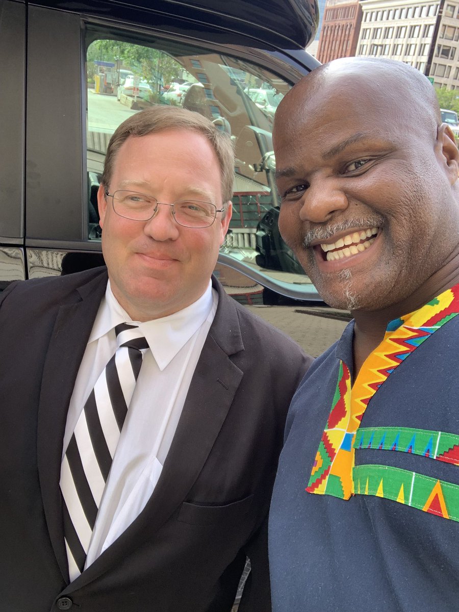 themojaevans's tweet photo. Iโm here in Buffalo, NY checking out hotels and meeting spots. Thanks to Hyatt Regency Buffalo for being a great host. Need a meeting planner? Inbox me.
#HyattRegencyBuffalo #DiscoverHRB2019 #MeetInBuf #BuffaloNY #BuffaloRocks #VisitBuffaloNiagara #HyattRocks #MeetingPlanner https://t.co/5PDIHMQfvN