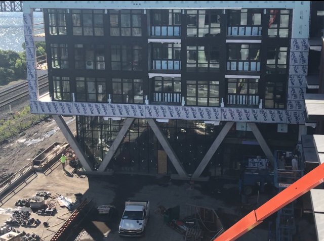 BurnsScalo's tweet image. Installing exterior wall panels fabricated by @nexgen_design  👍👷
#MetalPanels #ACMPanel #TeamScalo