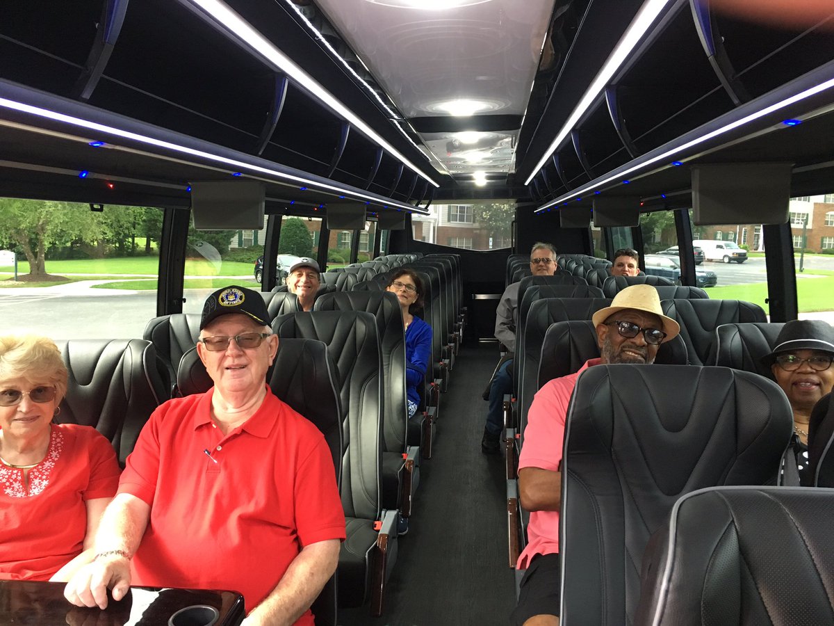 RothbergMona's tweet photo. Our guests from #greensprings ready for their EOL Miss Hampton tonite. @DiamondchrisJ @TammyDRI @bscotthart @diamondresorts .
Fun times always ‼️ https://t.co/8i97r3hmbr