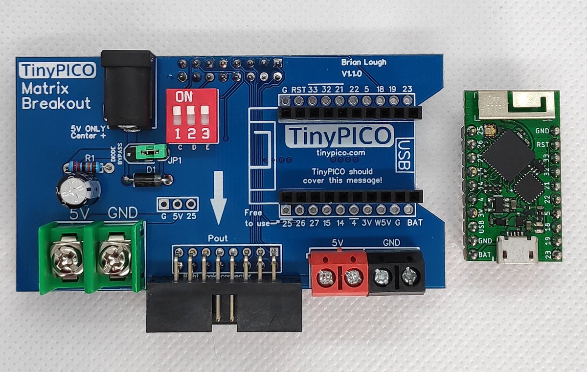 witnessmenow's tweet image. Some glamour shots #TinyPICO