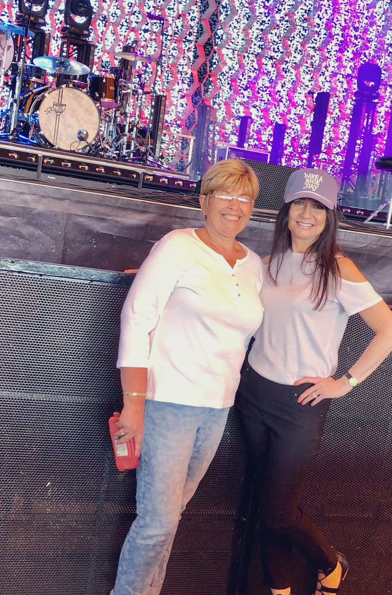 Denise8462's tweet photo. @JesseAddy @RitaWilson Dear @RitaWilson ...... your new song #ThrowmeaParty was mentioned With the lyrics at my BFF Nancy’s funeral services today .... she lost her battle with cancer but your song made us smile knowing she would want us to .. #DanceAsIfIWasThere I will miss my concert pal dearly ❤️ https://t.co/a4CbTxJdXj