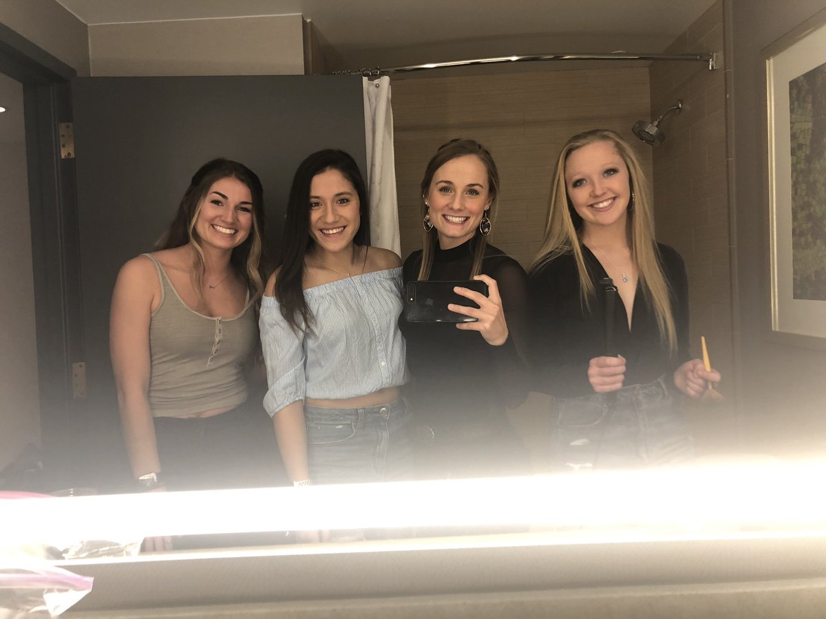 HanNewhouse's tweet photo. Happy birthday to one of my favorite people!! I can’t wait to celebrate you 🤩 love you and thanks for being wild and keeping me on my toes!! You are the best @jazelle22 ❤️❤️ https://t.co/8wU4W1kD5m
