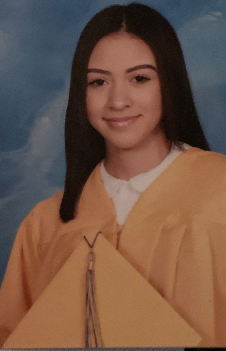 CSFNational's tweet image. Congrats to CSF Alumna Gabriella, who&apos;s valedictorian of her 8th grade class! Mom Victoria tells us, &quot;This is joyous occasion for my family. Thank you to CSF for giving my daughter the opportunity to excel.&quot; #ClassOf2019 #CSFSuccessStory #CSFAlumni #parentpower #schoolchoice
