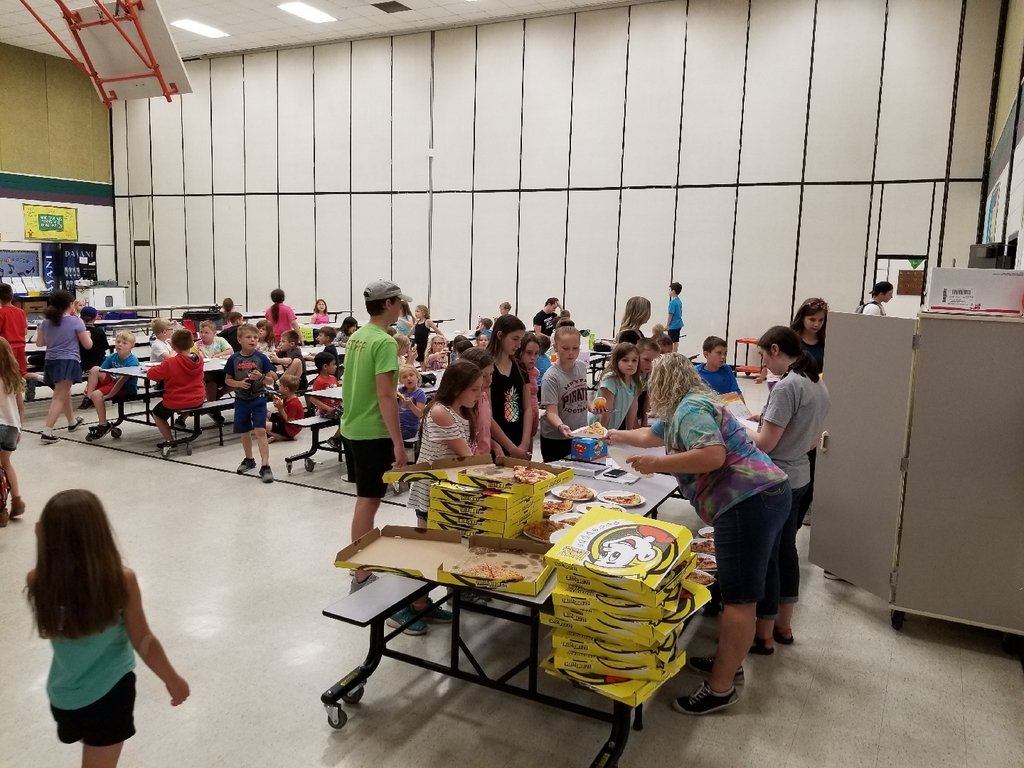 pinckneyschools's tweet photo. Our kiddos are having a great time at Pirate Camp as today, they walked the Lakeland Trails to go swimming at our Complex Gym and then were treated to.a late afternoon snack. #Piratesummer https://t.co/CrIpHJD6XV