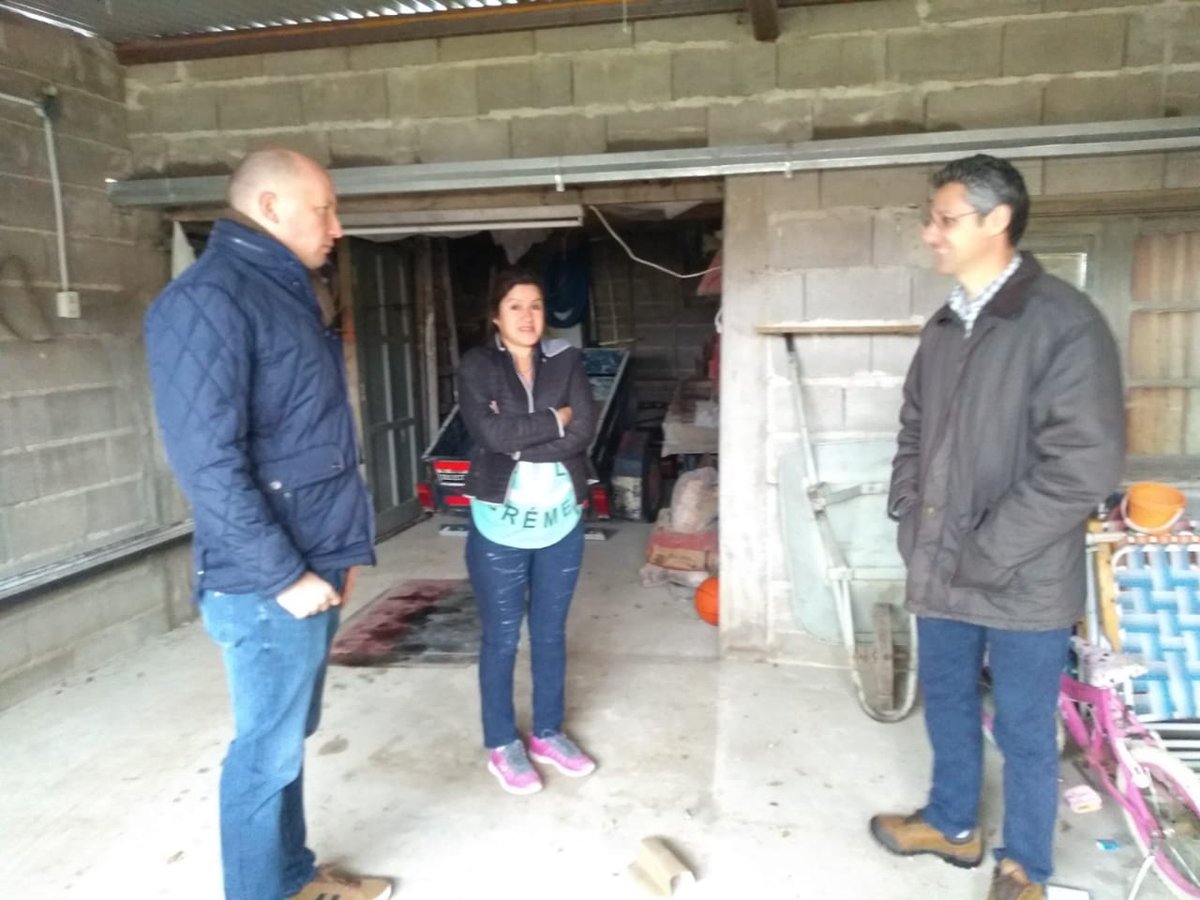 greiter84's tweet photo. #Hoy estuvimos en #AltaItalia entregamos al Sr. Intendente #OscarFlores los avances de una nueva etapa del #PlanBase de #OrdenamientoTerritorial y #DesarrolloLocal que venimos realizando junto al #Municipio y visitamos #Emprendimientos financiados a través de la #Ley2870 https://t.co/J7b1LMIu5x