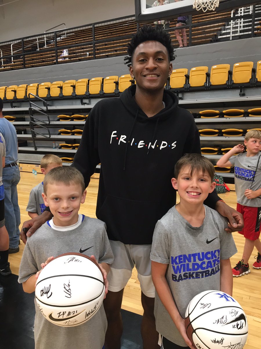 tiffftaylor's tweet photo. UK basketball camp #bbn #basketballlife https://t.co/aa7JYvsc0I