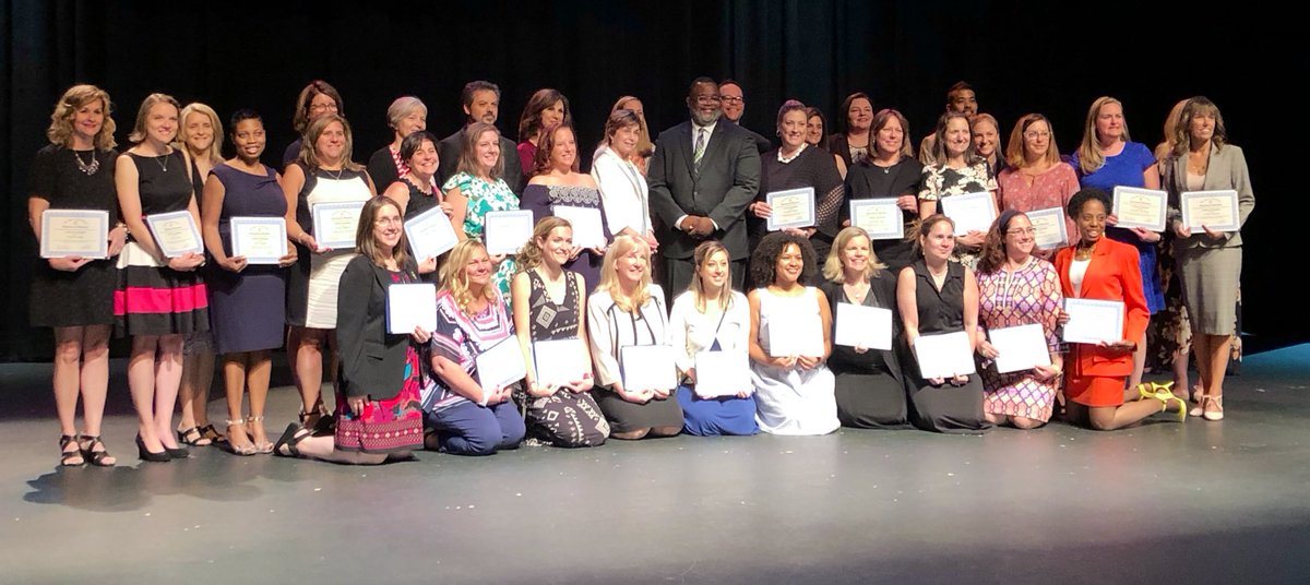 NewJerseyDOE's tweet photo. This evening, in partnership with @NJACTE1, @NewJerseyDOE honored the 2019 class of NJ Distinguished Clinical Interns &amp; Cooperating Teachers. Congratulations to all recipients! @DrLRepollet @lindapeno1 @njstoy2019 @skombascholars @R3Teach https://t.co/1lrDOp5KF9