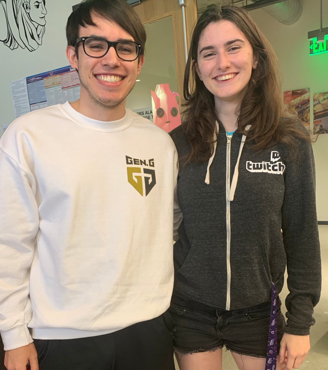 maddiesuun's tweet photo. Catch us on the main stage this Sunday😎 #GenGFam https://t.co/rM6RQulWTi