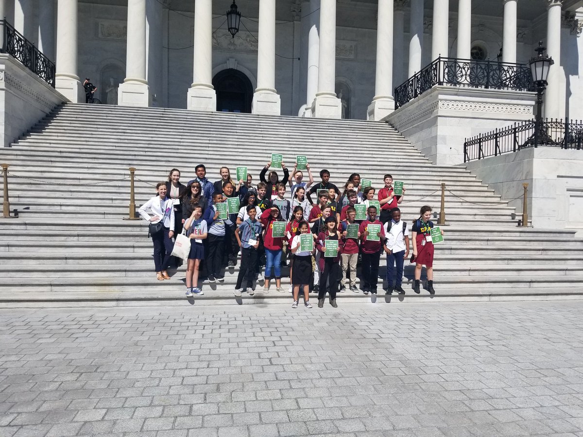 Schools4Climate's tweet photo. Student Council Resolution Toolkit: https://t.co/yhHaEECaJw https://t.co/YWuxzMRR9Q