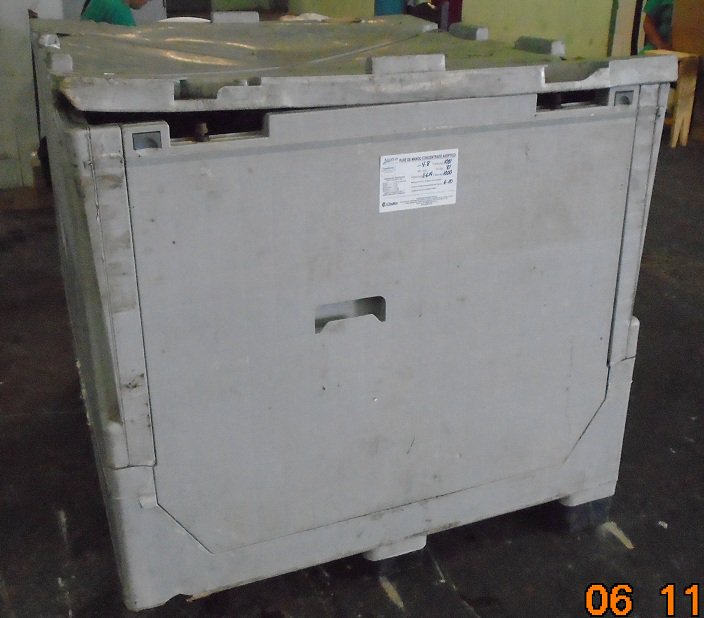 Danyeris1's tweet photo. Variante de bolsa aséptica de una tonelada de capacidad para el envasado de pulpa en la industria de conservas, esto ahorraría refrigeración y bidones metálicos. #@minalcuba#SomosContinuidad#SomosCuba https://t.co/wYqhffSkRi