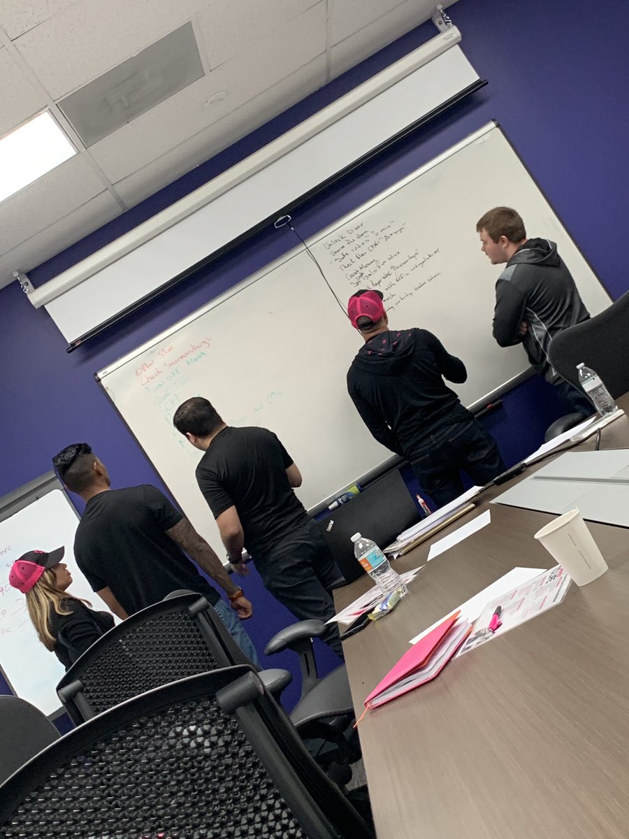 Michella_ellaa's tweet photo. Day 1 LR! Orlando... feeling right at home 🏡 😍 Thank you team for all the good vibes @Carlitos3b @XioFromGP @VisaFromGP @MichaelGFromGP #greatpeoplegoingplaces #gpgoingplaces https://t.co/SmvEkqrZ0j