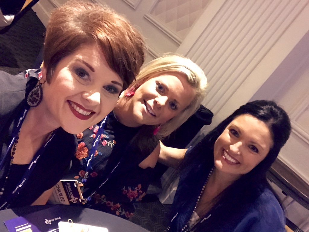 Region 5 officers and members being recognized at the TEPSA Awards Reception.  <a href="/TEPSAtalk/">TEPSA</a> <a href="/cyea_/">Sissy L. Yeaman</a> <a href="/jfuller1818/">Julie Fuller</a> <a href="/amandaj525/">Amanda Jenkins</a> #region5tepsanoftheyear #region5assistantprincipaloftheyear #region5tepaspresident