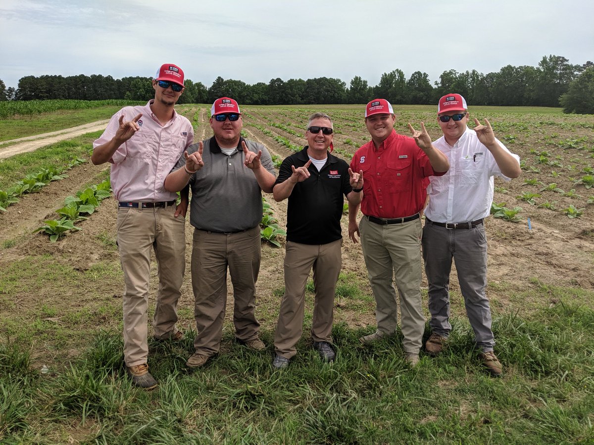 CALS_Dean's tweet photo. Enjoyed spending time with the future of agriculture! This group includes our incredible @NCStateAGI and four year @NCStateCALS students at the Oxford Tobacco Research Station. https://t.co/VUJ7iuQPd8