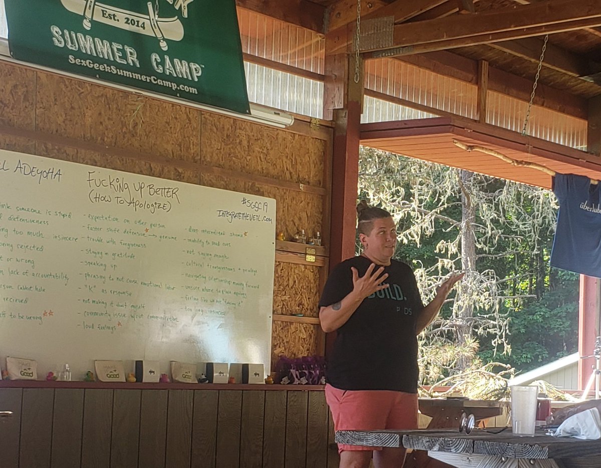 "It's not what you do, it's what you do next." Angel Adeyoha was spot with tips with 'How to Apologize' during their talk at #sgsc19