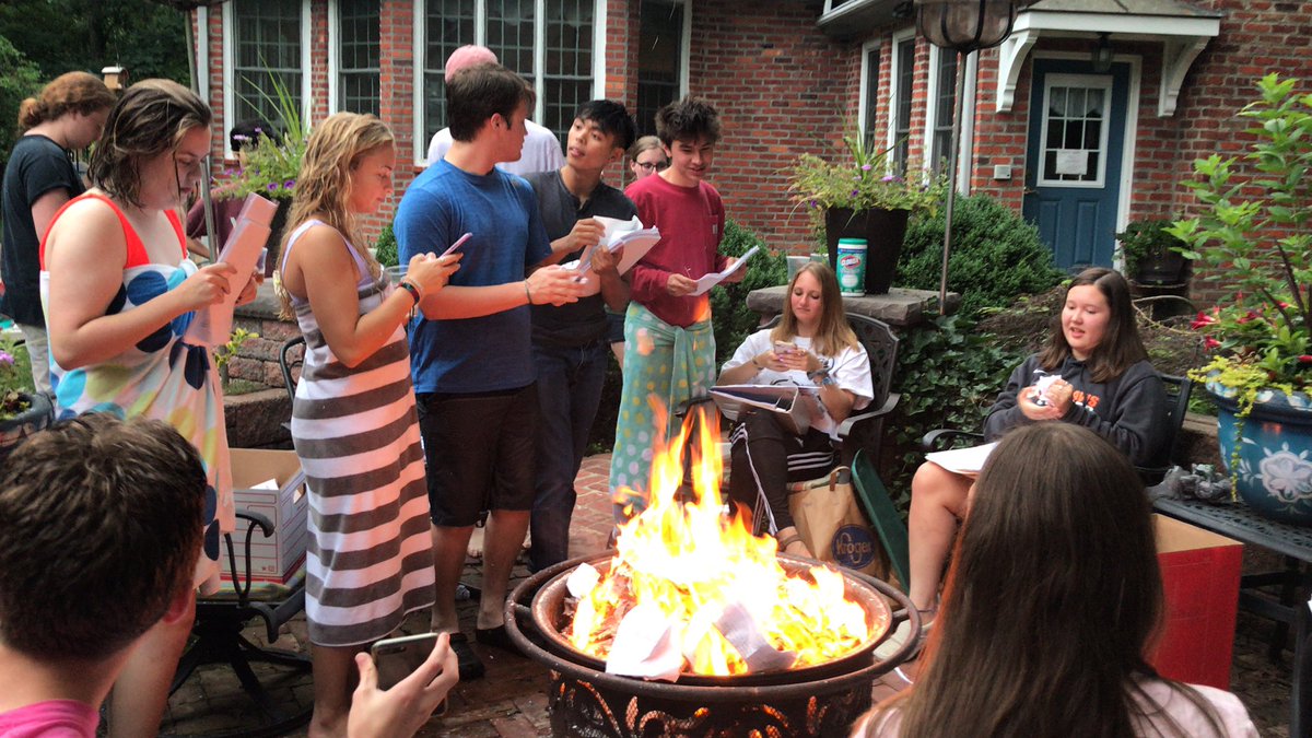 MerrideeGibson's tweet photo. The HOA paper burning party! #theleedavisway https://t.co/Aiu94b5aQ3