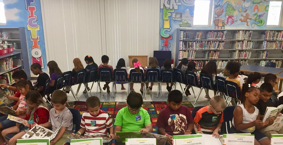 GoodmanBesece's tweet image. Musical Book Walk during Summer Reading Camp! @Bryan_Bulldogs @HCPSJackson @hubofschool @AchievementSch #SummerReading #nosummerslide #bookchoice