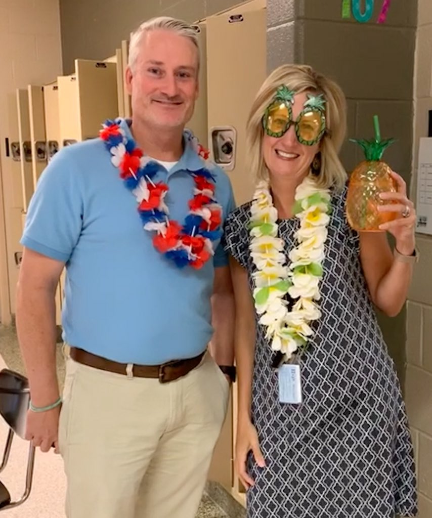 dstrickl1's tweet photo. A fab time at BCSD Summer Sail with @JenniferLoSo &amp; @dstrickl1 to show off the awesome @cpmiddle Pineapple Chart &amp; how they are personalizing the learning for our Ts. Ts are getting excited about #personalizeSC and the future. #BCSDInnovates @BCSDTechTeam @TMyRuff @mstudemeyer https://t.co/ZEmIMXkYGG