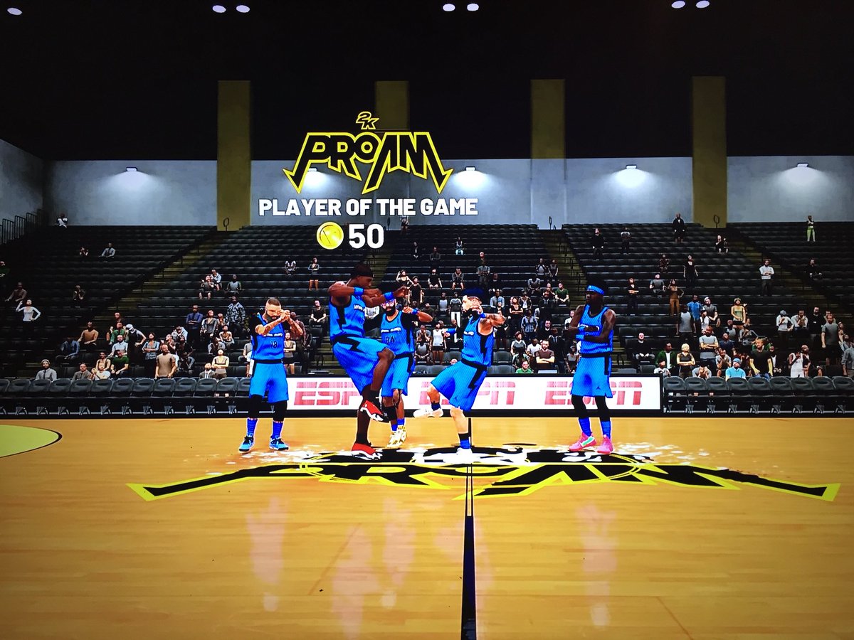 Shhchicken's tweet image. Caught The Good Low🤐 Run S/O #WTJ and Chris #InTraffic🍎 Sign Up For #WRSelect🔥🔥

PG:@Tm_Chris2k 
SG:@IWittyI 
SF:@kurrt__ 
PF:@Cheese_24k 🎒
C:@Chi5ken 

@2KCrewFinder @TruPlayersOnly @Big_Brudda_PURP @EvThatGuy @OGKINGCURT @ProphecY_WR_SL @2KHUNTSEARCH @youFamousEnough