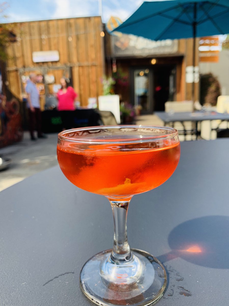 Chrisbell85's tweet photo. Checking out all the great drinks that @ProofWashington has to offer @FremontMischief #seattle #drinkporn #PROOFWA https://t.co/fefYRvge9G