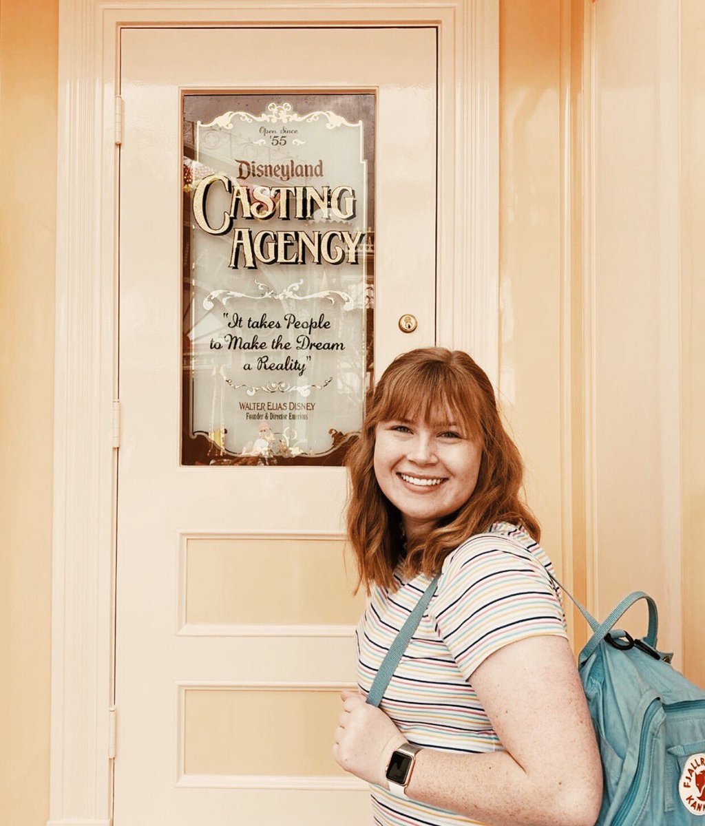 Love seeing our sisters spend their summer days at the Happiest Place on Earth!!! 😍✨🐭♥️