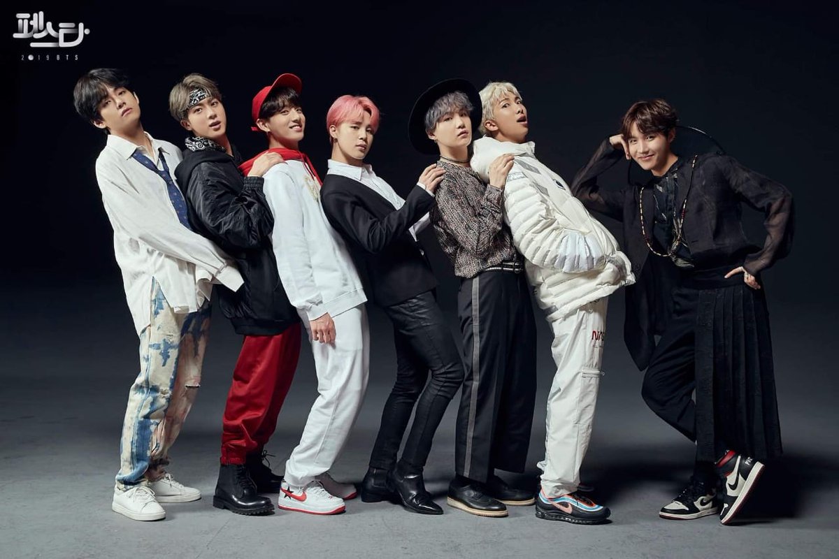 DyKimchin's tweet photo. HAPPY 6TH URI BANGTAN!! IM SO HAPPY! I hope you remain humble with success now, don't ignore the talk of haters. happy always and rest well BANGTAN SEONYONDAN!๐
BAHGIAA TERUS DAN TETAP CINTAI ARMY! PURPLE YOU! YOU PURPLE WEAND WE PURPLE @BTS_twt
#WishTreeForBTS
#BTSFESTA2019 https://t.co/nd61jJeoB4