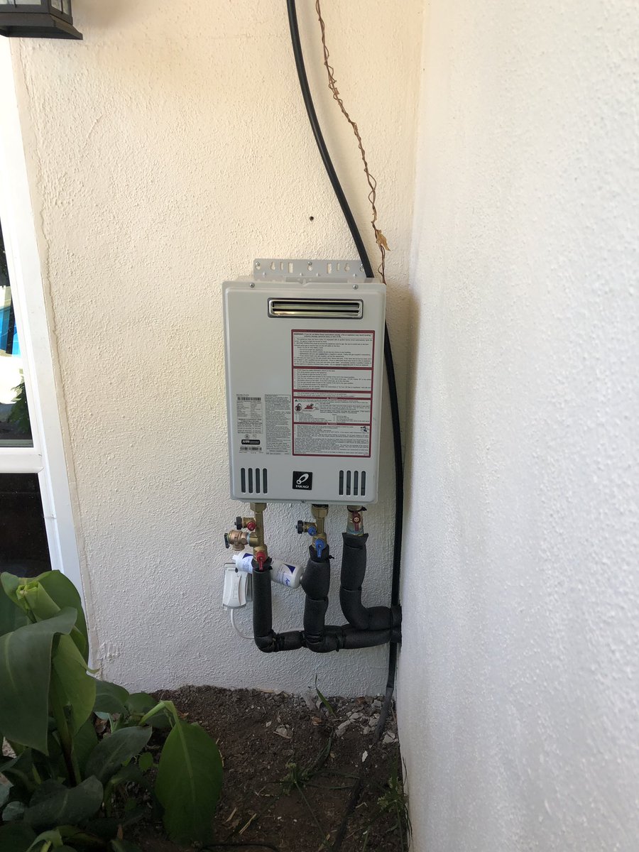 chriscastro2011's tweet image. Takagi TK310 @SharkBiteNA