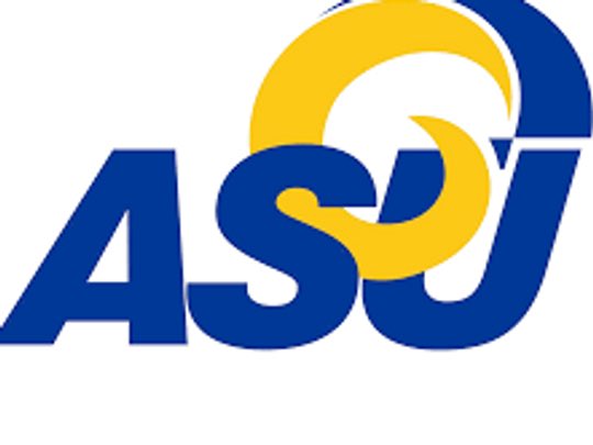 fxslimmy's tweet photo. I thank God, all my teammates, coaches, and family for the unconditional support I was given till this day. Without any of them none of this would be possible, it’s been a LONG journey to get where I am now and it will continue at Angelo State University.  #gorams 🐏 https://t.co/G8RKDxlM6S