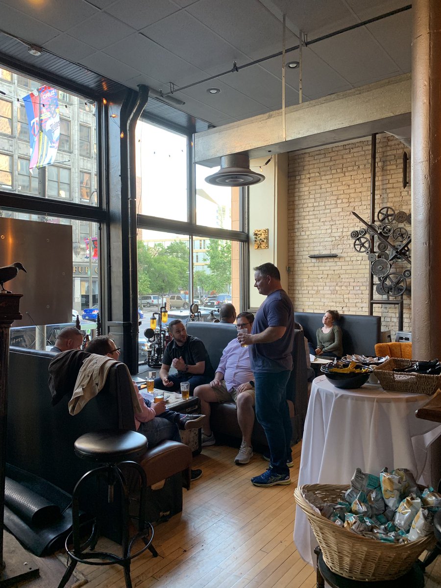 CFCAFraud's tweet photo. What a great time!  Food, fun and friends at Clockwerks Brewing. Great beer, great atmosphere and fun games. Thank you @LexisNexis for sponsoring. #GoToKnow #Networking #CFCA #WorkcanbeFuntoo https://t.co/oqnmbrpEBR