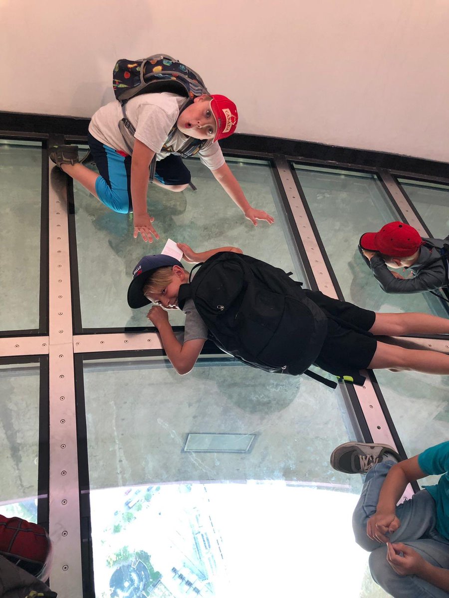 AlisonDupee's tweet photo. This last thrill pushed my limits, in a good way. Crazy fast elevator ride to the top of the CN Tower, where we take in the Glass floor and the panoramic view of Toronto.  The perfect closing activity. #USMtakestoronto https://t.co/whiluVRrq7