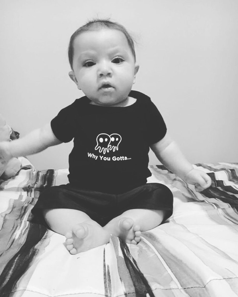 PepperLive's tweet photo. Why you gotta sleep with my dad? This super cute onesie is now available at https://t.co/hdXA8XTPYs 📷@deeonuhh https://t.co/AiipnyunsC