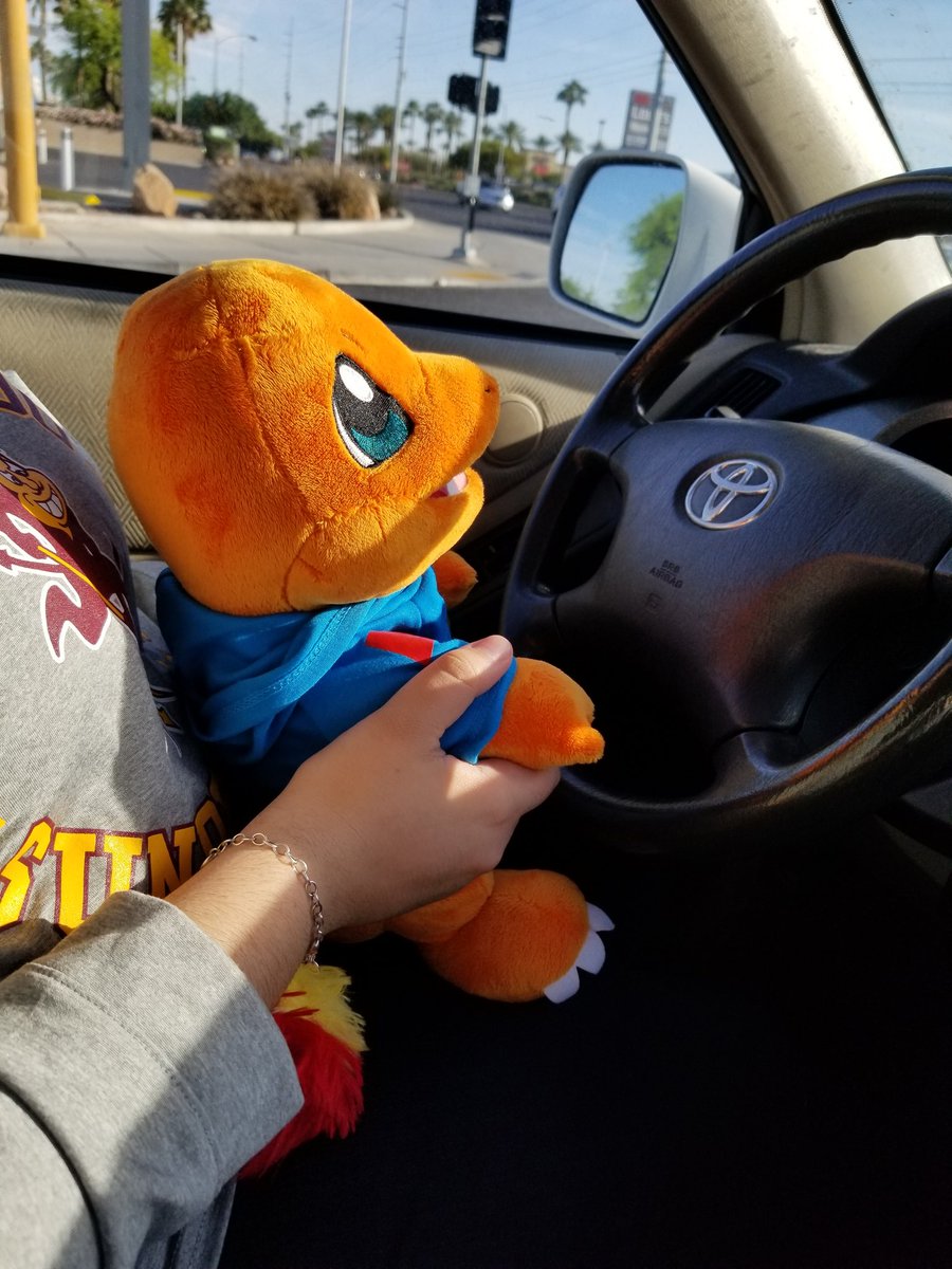 hydrotroop91's tweet photo. On our way to our first raid together with our #pokรฉmon #PokemonGO #cutecouplethings https://t.co/2RlDMiD0bM
