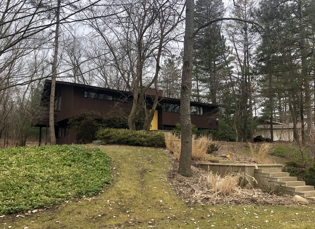 Part II: Thornoaks Subdivision /// Many of the city’s neighborhoods contain a large number of mid-century houses, some even a majority—but Thornoaks is Ann Arbor’s only fully planned modernist subdivision.