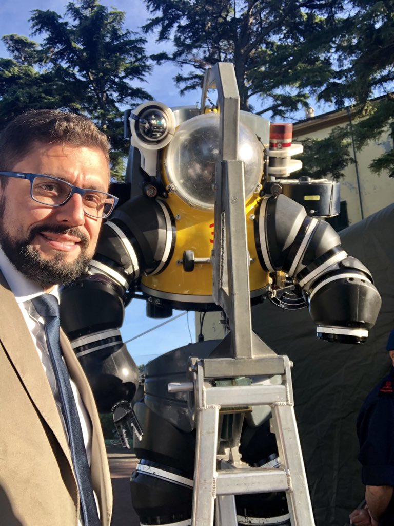 nicola_carozza's tweet photo. Interessante visita ieri al #Varignano al Raggruppamento Subacquei e Incursori "Teseo Tesei" della #MarinaMilitare, reparto delle forze speciali italiane per evento benefico organizzato da Iren Spa. https://t.co/tC4eKHlP3v
