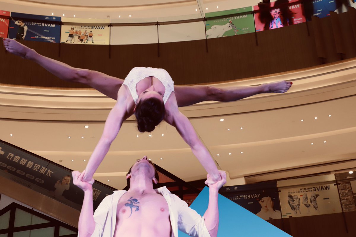 Hello twitter!Back from China First post we are finally in! follow us;)