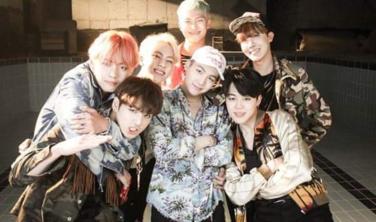 _geniusband_'s tweet photo. We cried and we laugh.
We fall and we stand.
And together we dream.
Thank you @BTS_twt
for letting us dream higher.
HAPPY 6TH ANNIVERSARY
MY BOYS AND TO MY CO-ARMYs..
IT IS TRULLY..
"TEAMWORK MAKES OUR DREAM WORK"

#6YearsWithOurHomeBTS https://t.co/MX71PoQHGO