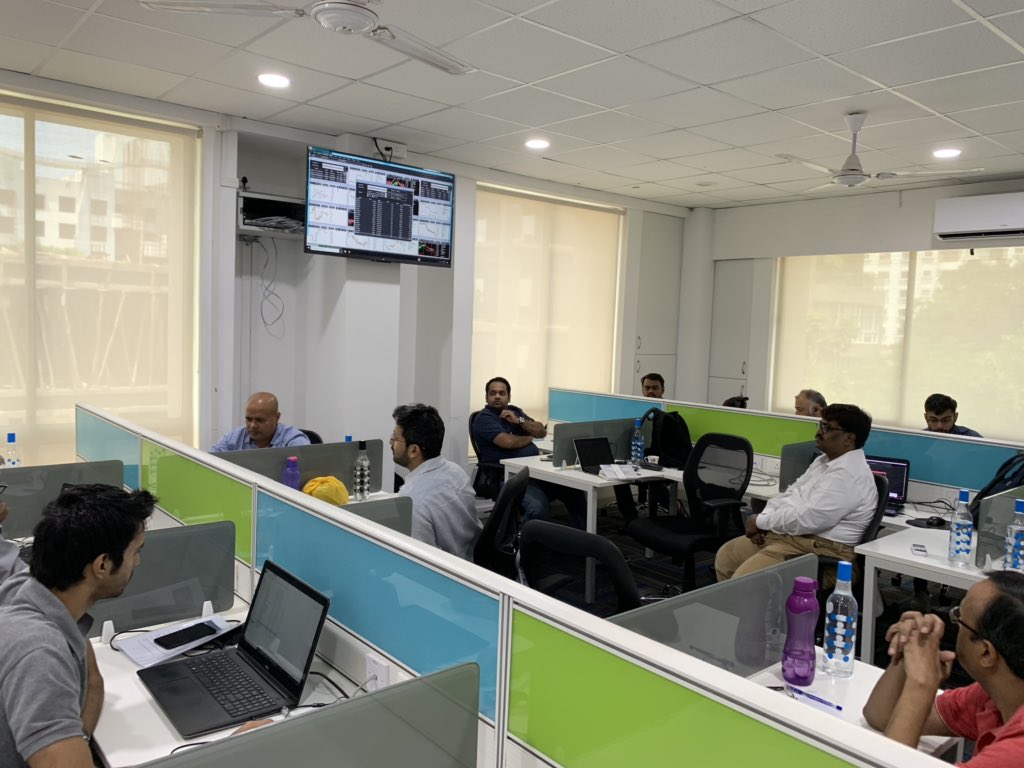 srvithal388's tweet image. #Tradersnest @Definedge Amazing brain storming 2 hour secession by @Prashantshah267. 

#Relativestrength Continuation
#relativestrenght Divergence
#Ratio #Breadth #intraday trading setups.

Now waiting for next from @ap_pune @rajran06