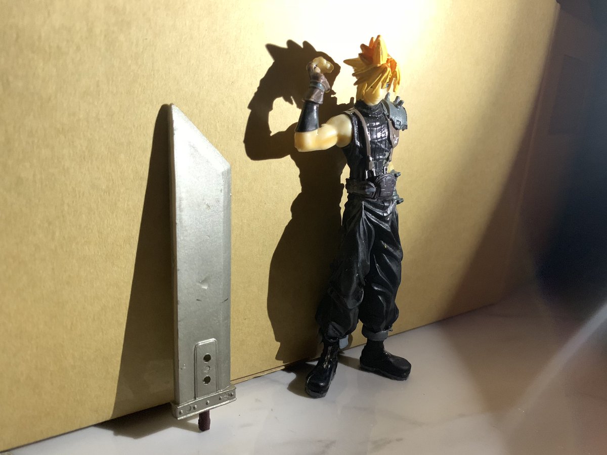 FIGURE tweet media